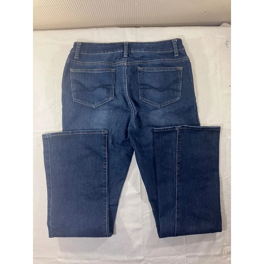 W62 Signature Fit Bootcut Jeans‎ Dark Wash Women's Size 8